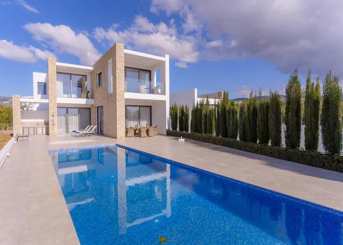 Coral Residences Coral Bay photo