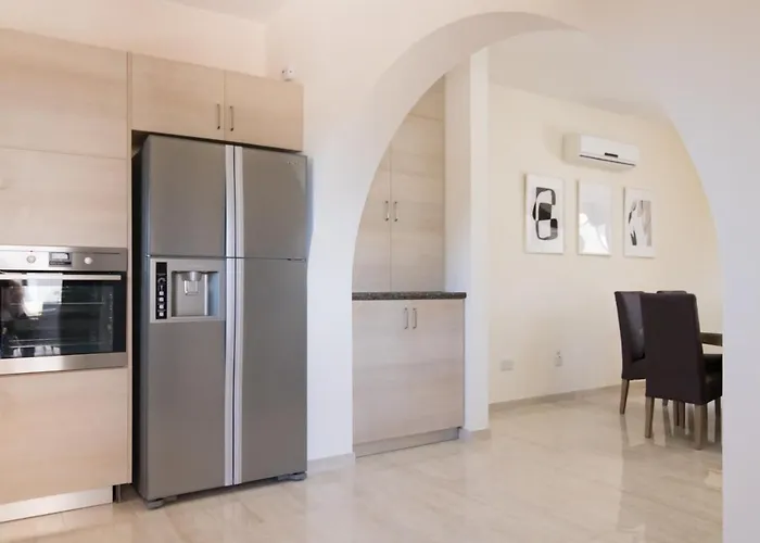 Phaedrus Living: Luxury Villa Erimi photo