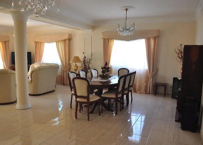 Stylish Spacious 3 Bd Villa Alethriko photo