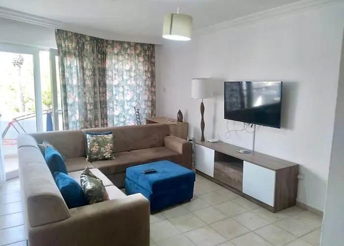 Apartment In Kyrenia City Center 2 Templos photo