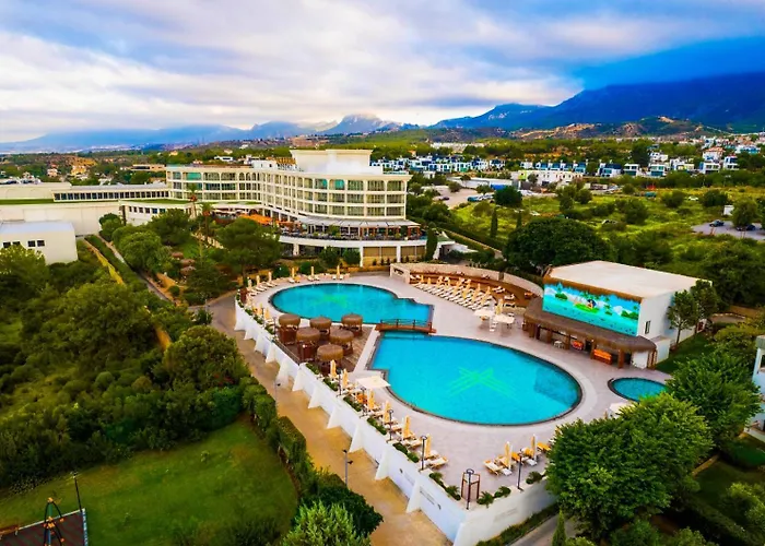 Chamada Prestige Hotel And Casino Agios Epiktitos photo