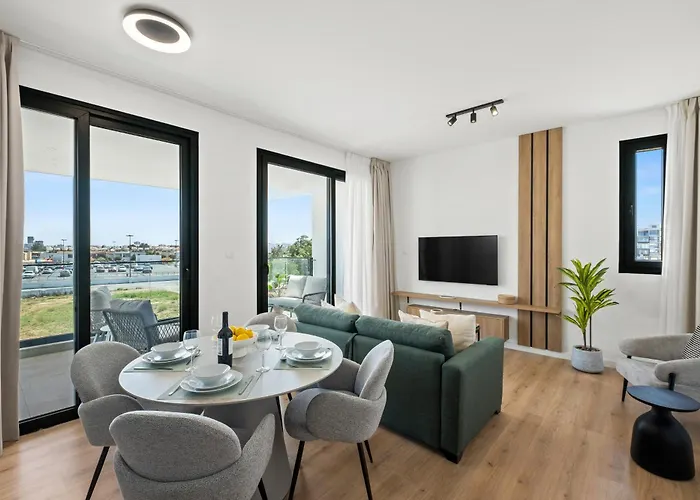 Photo de Appartement Artemis 202 - Seaside Stories à Livadhia