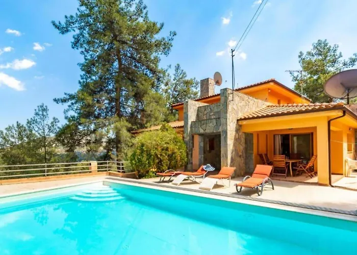 Photo de Stay Hillcrest Panorama Villa Saittas