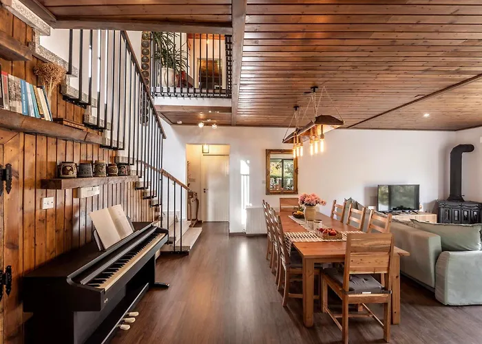 Maison Du Mont Kalopanagiotis fotorgafie