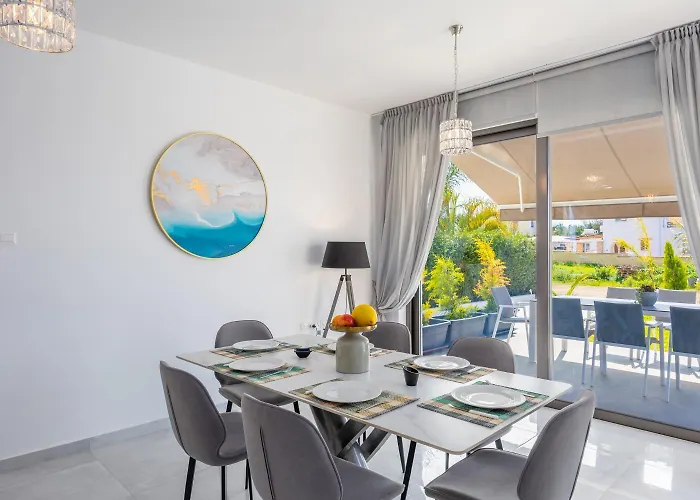 fotos do Villa Garden Sunrise And Ocean Sunset Argaka