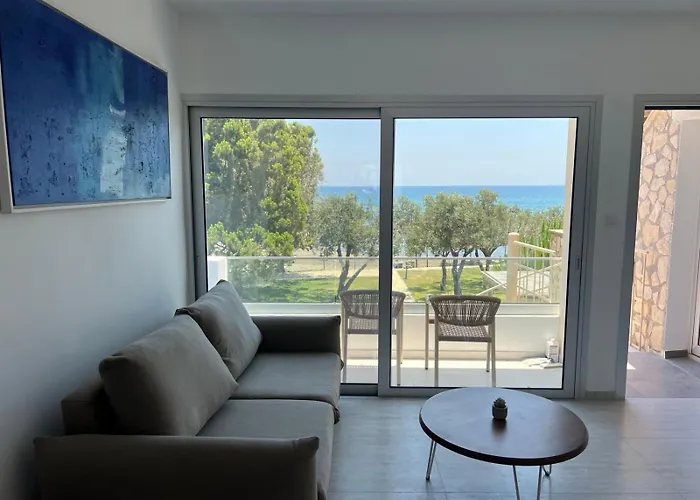Elya Beach Luxury Suites Agios Theodoros foto