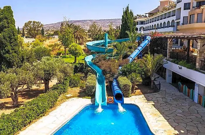 Coral Beach Hotel And Resort Mercan Koyu fotoğrafı