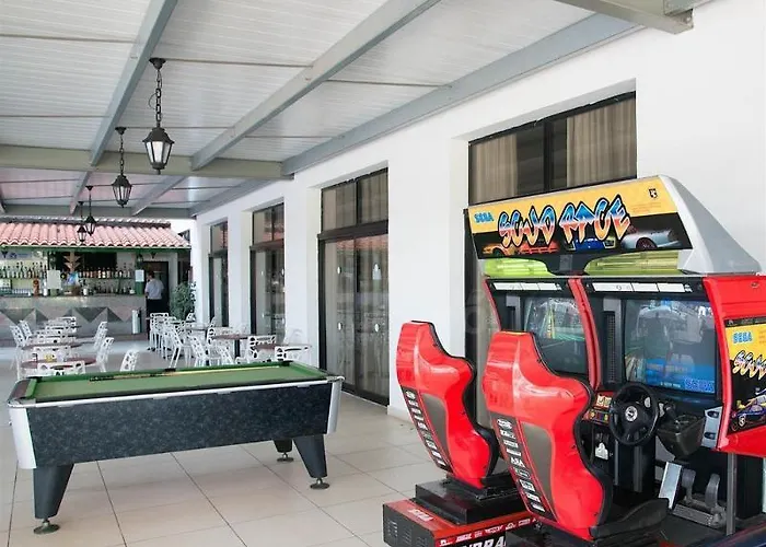 Polycarpia Hotel Pernera photo