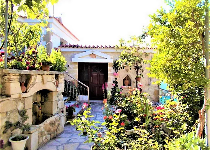 Rose Garden Villa Peristerona Peristerona  photo
